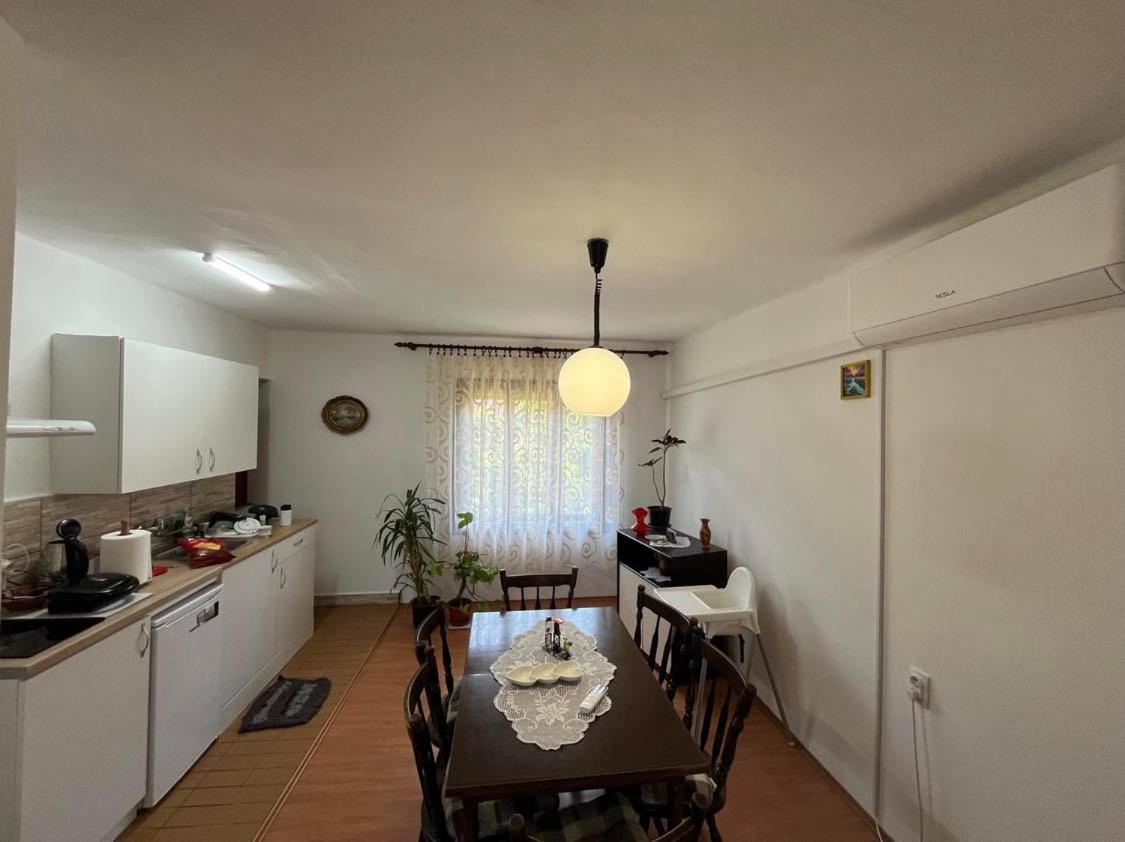 Apartman Velojic 下米拉诺瓦茨 外观 照片